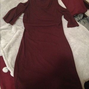 Pencil burgundy dress.
